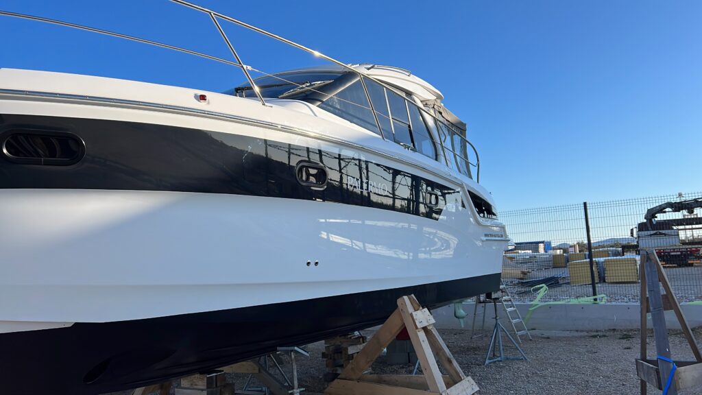 poliranje broda u biogradu